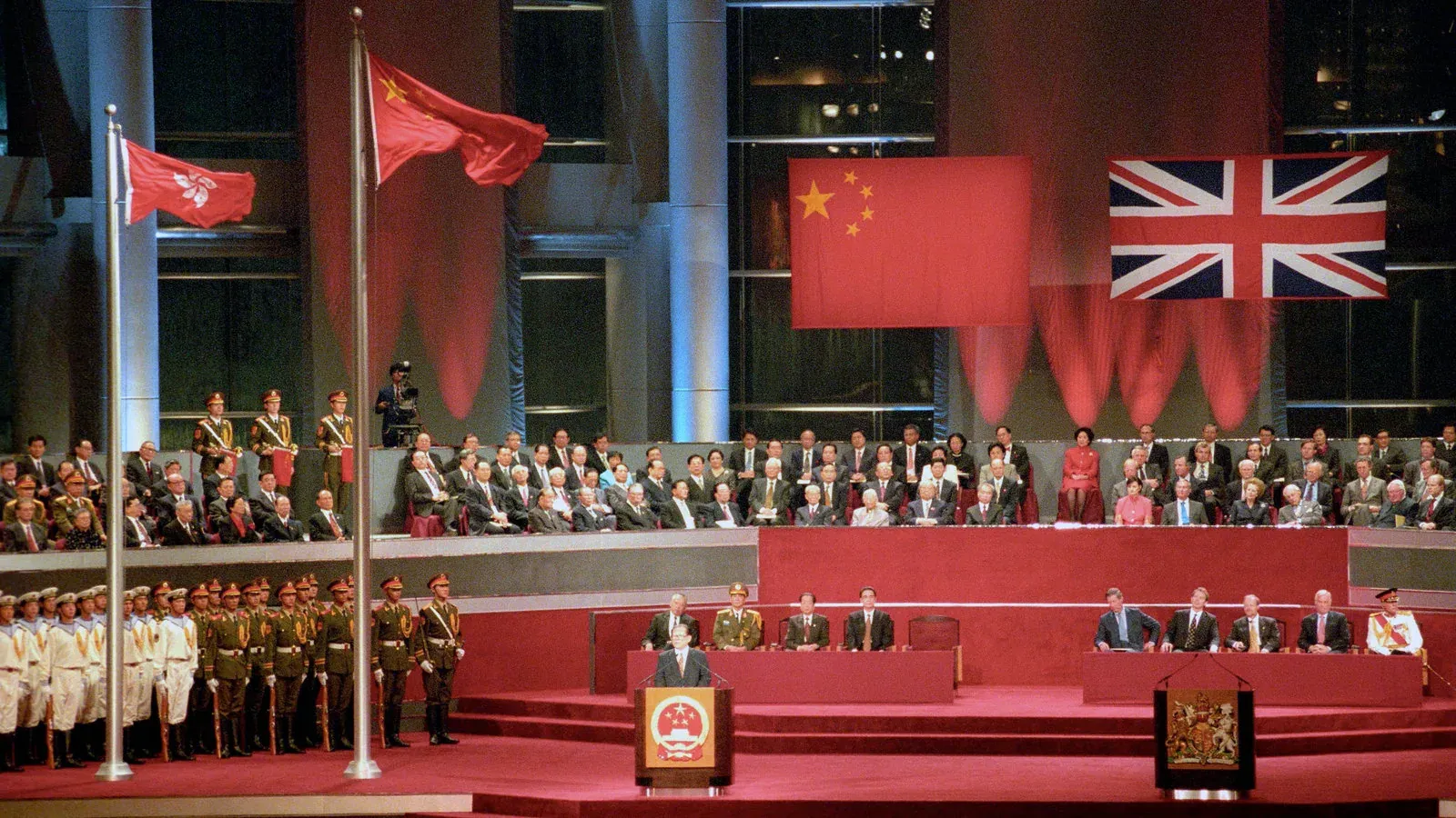 Kenapa Britain Sanggup Lepaskan Hong Kong Sebagai Tanah Jajahan Mereka?
