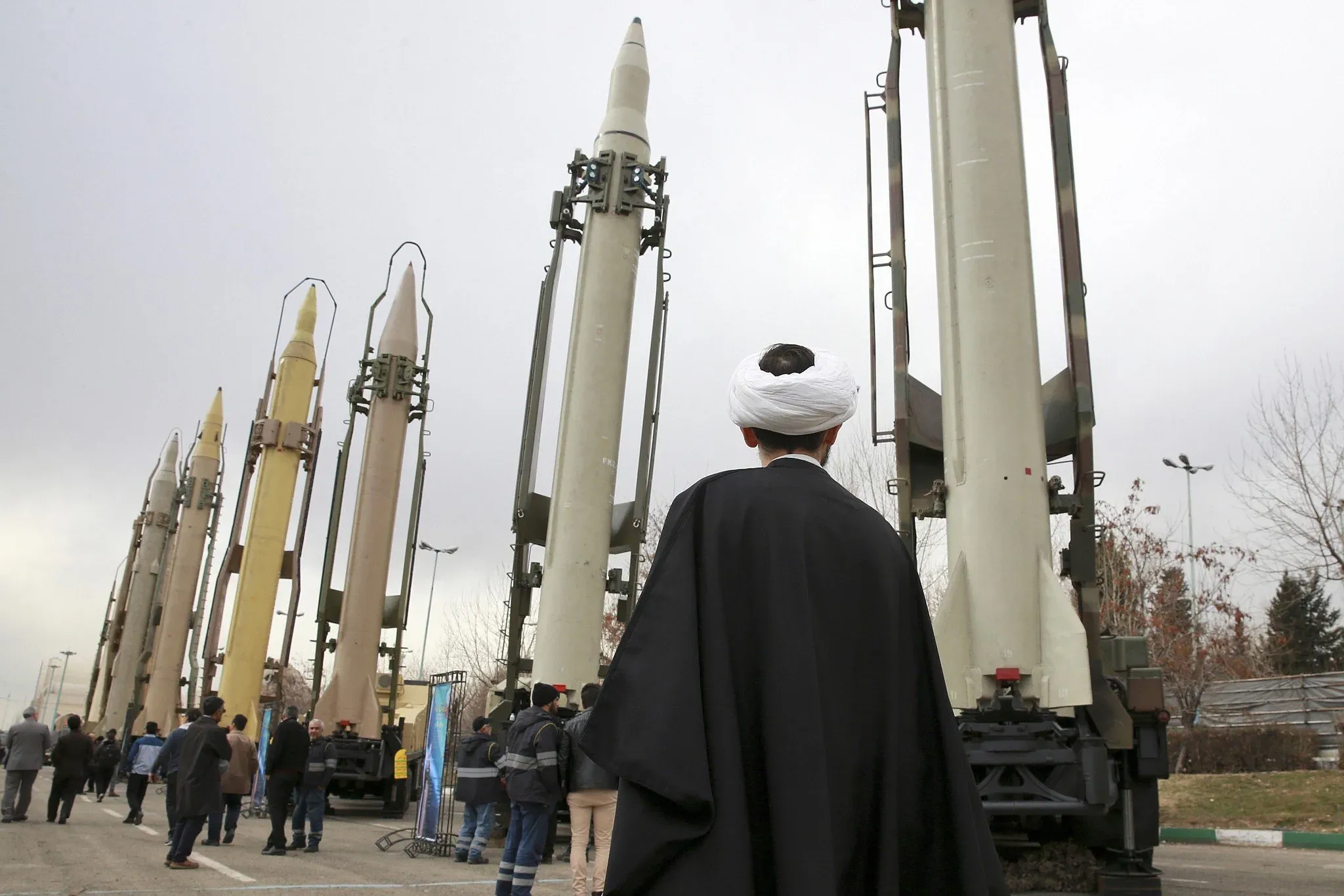 Peluru Berpandu Iran & Dron: Apa Teknologinya?