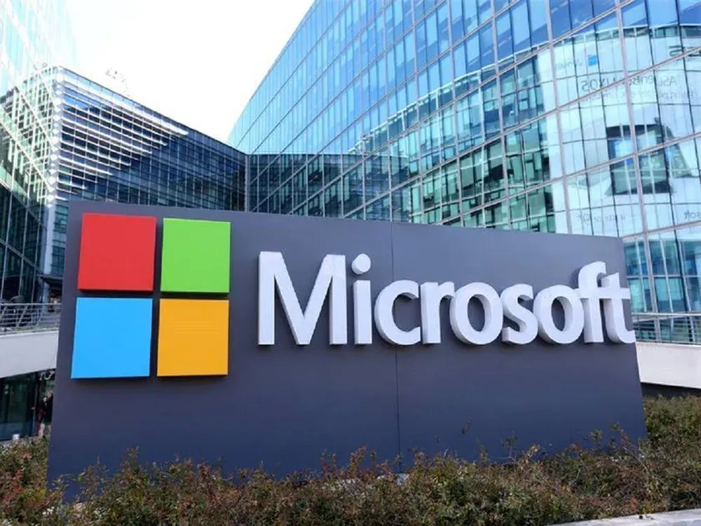 Director AI Microsoft Buat AI, Lepas Tu Kena Pecat.