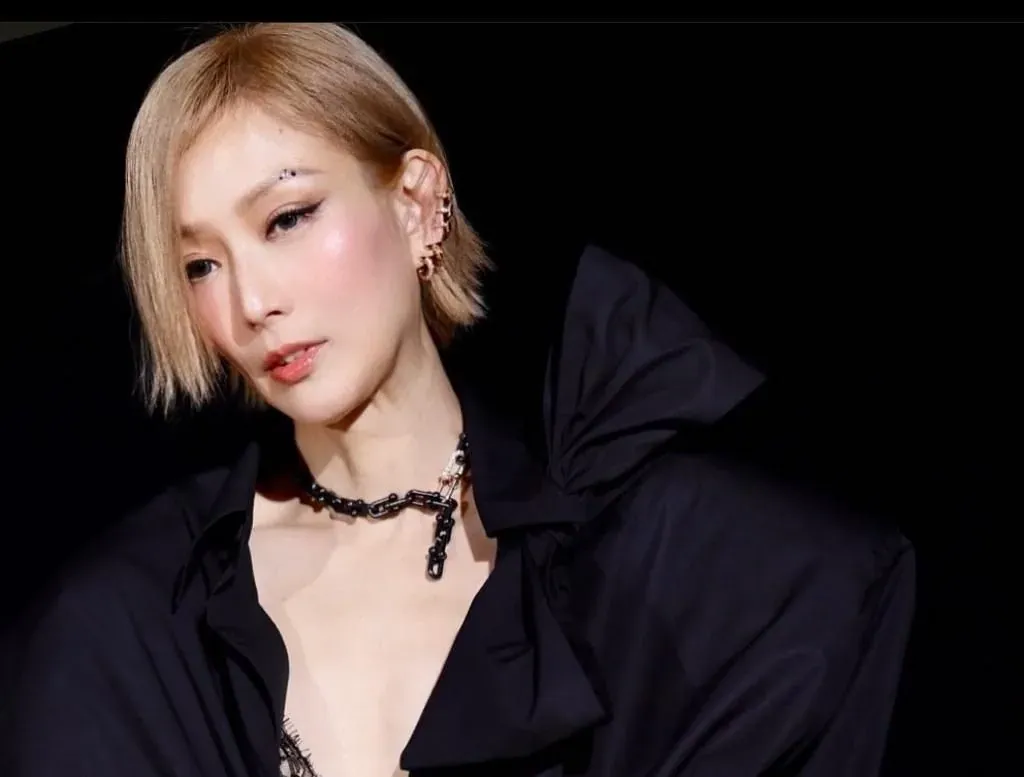 Sammi Cheng: Ratu Pop Kantonis Pejuang Depresi