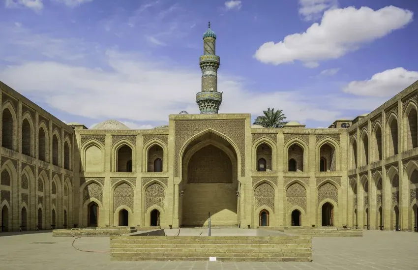 Madrasah Nizamiyah : Tempat Belajar dan Mengajarnya Imam Al-Ghazali