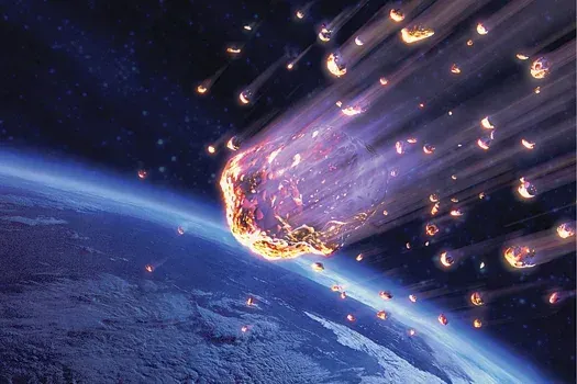 Tahi Bintang Jadi Pasir Bila Masuk Atmosfera Bumi.