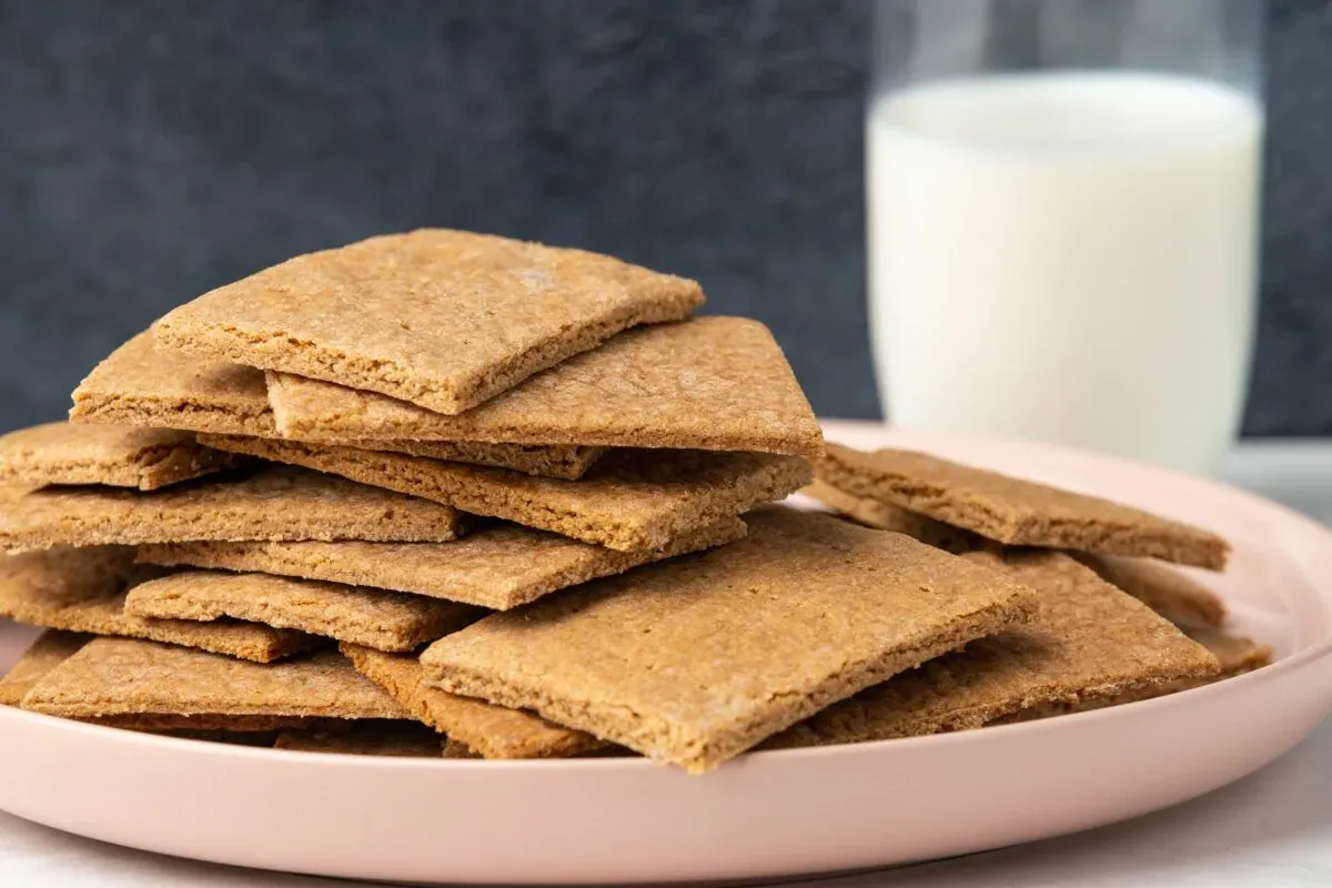 Biskut Graham Cracker Yang Dicipta Untuk Tangani Masalah Onani