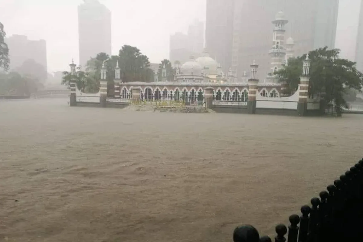 Kenapa Kuala Berlumpur Ini Boleh Banjir?