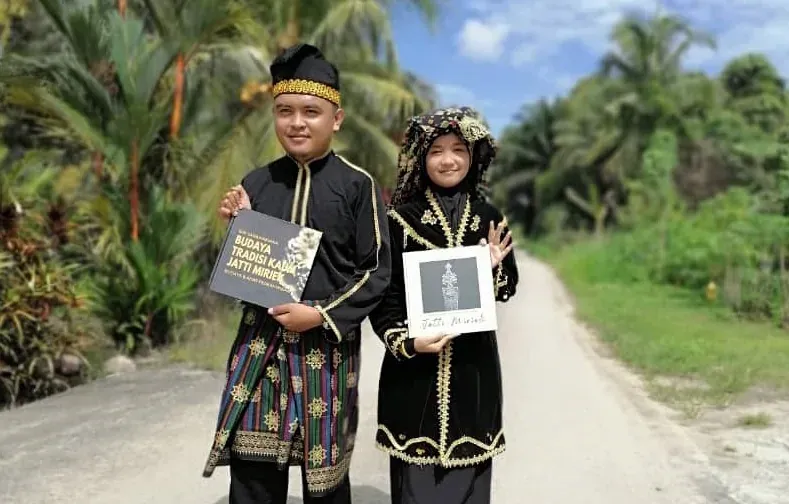 Kaum Miriek: Kaum Yang “Hilang” Di Sarawak