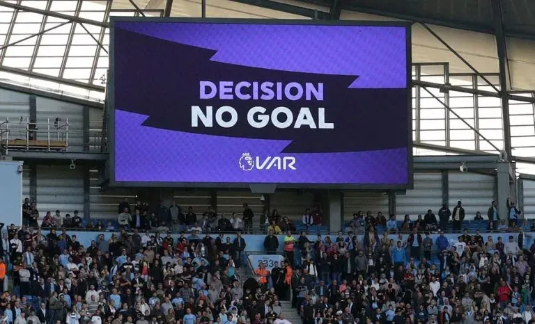 VAR Menamatkan Keseronokan Sebuah Sukan?