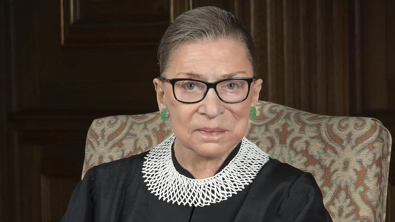 Ruth Bader Ginsburg: Tonggak Keadilan Barat