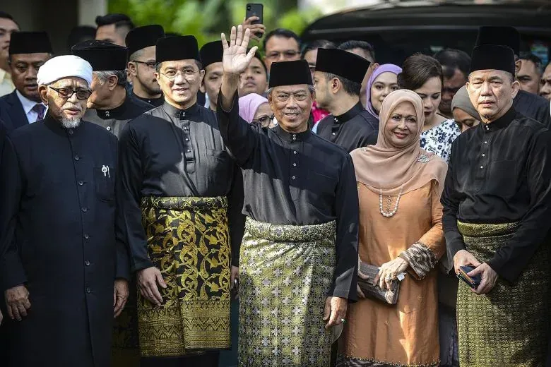 Kerajaan Pintu Mana? Persepsi Undang-Undang Malaysia.