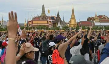 Protes Anti Monarki Di Thailand
