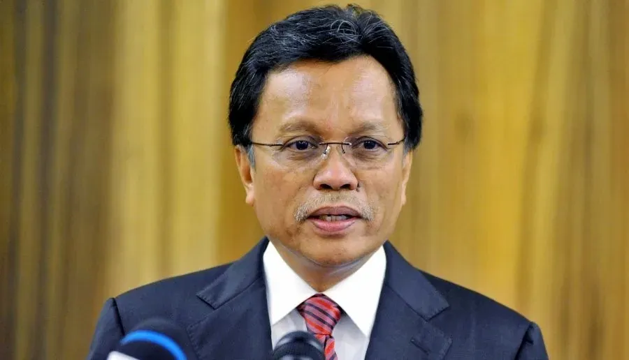 Kepada Shafie Afdal, Jangan Langsung Berunding Isu Kedaulatan Sabah Dengan Filipina