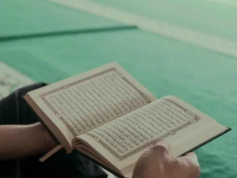 Hermenutik Dalam Penafsiran Al-Quran