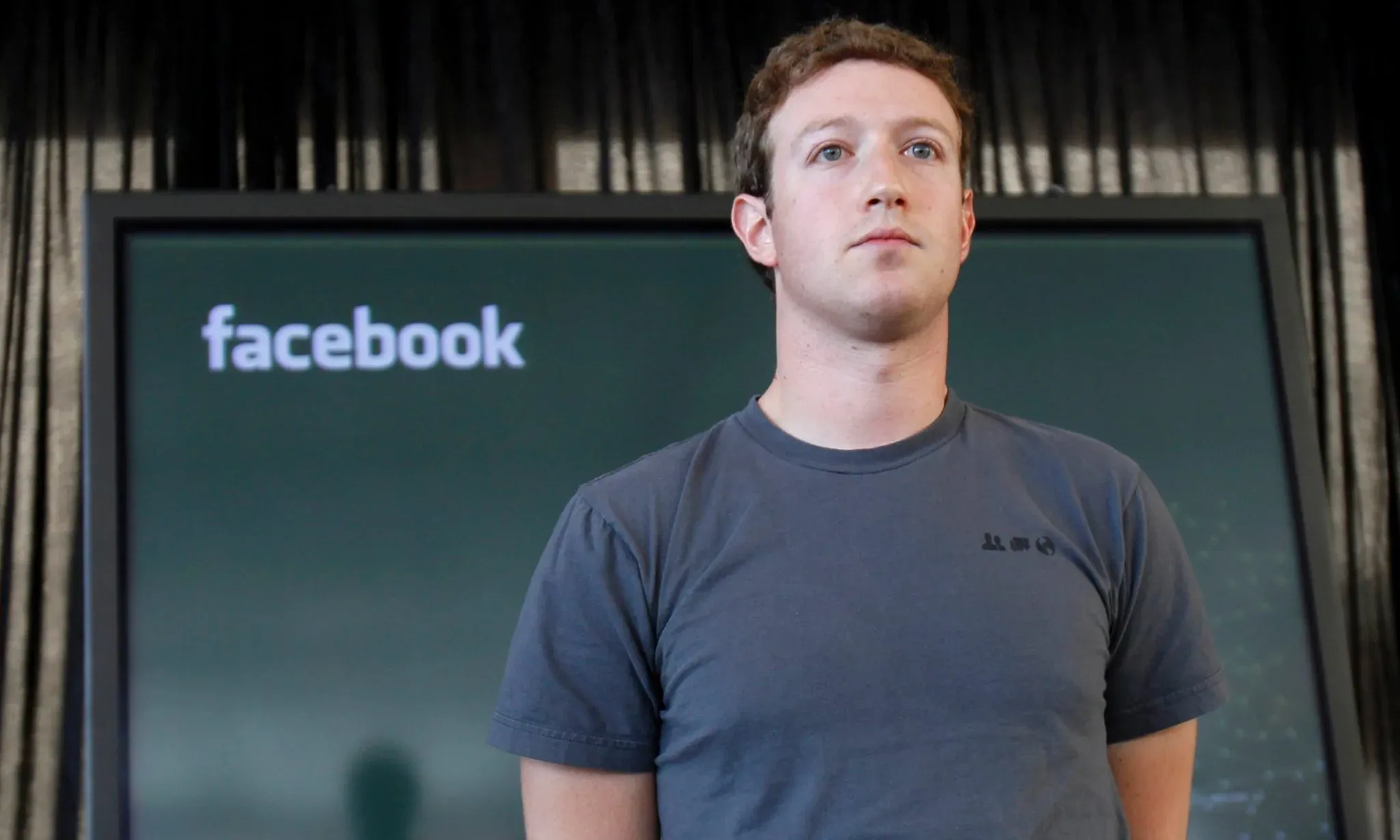 Kenapa Mark Zuckerberg Suka Pakaian Minimalis?