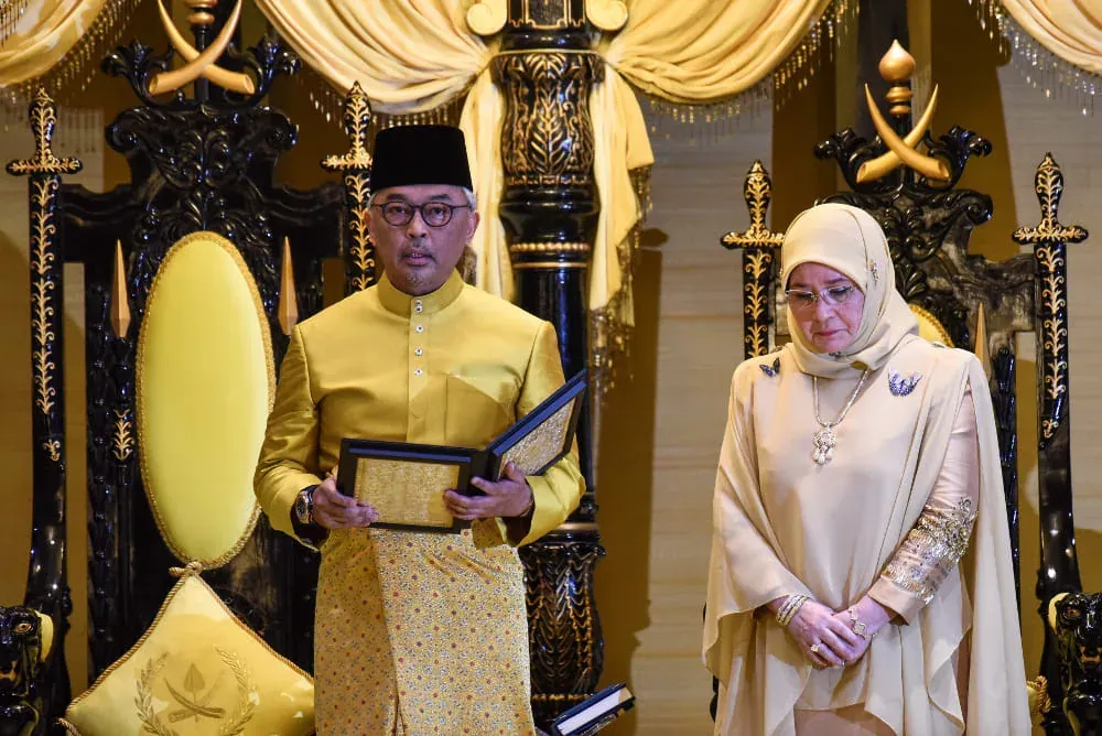 Ahli-Ahli Politik Jangan Derhaka Dan Permainkan YDPA Agong!