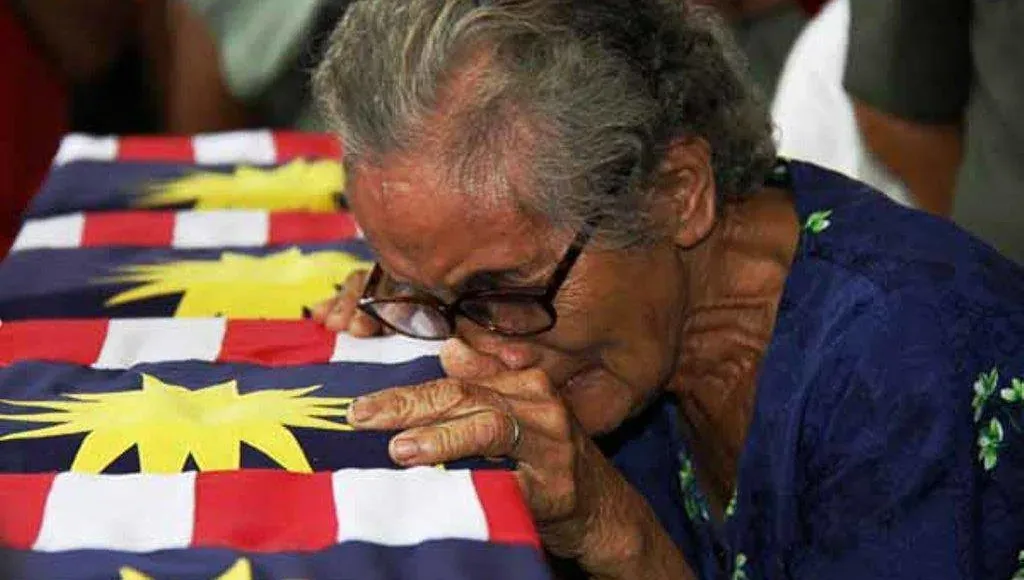 21 Penjejak Iban Dan Sarawak Rangers Dari Malaya Dan Singapura