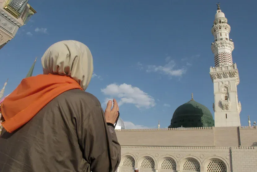 Rabiah Al Adawiyah: Pelopor Tasawuf Berkonsep Mahabbah