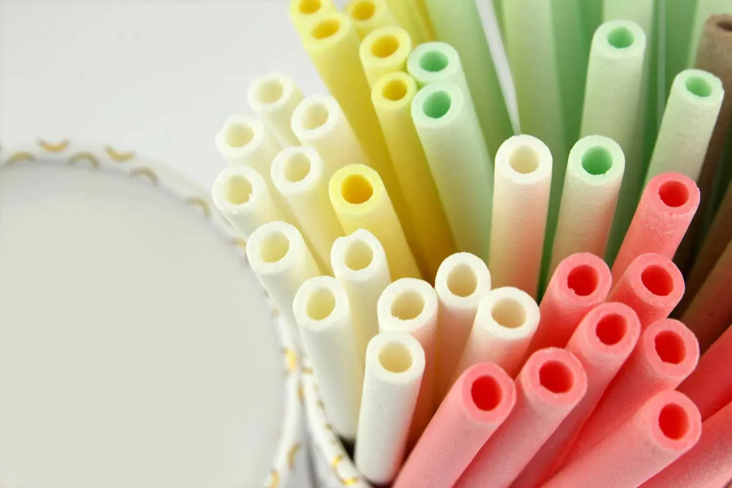 Straw Boleh Dimakan – Alternatif terbaik