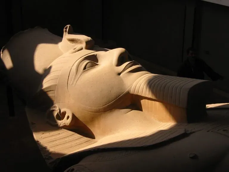 Ramses II: Firaun Teragung Sejarah Mesir