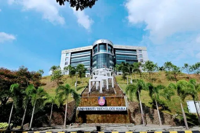 Jangan Samakan UiTM Dengan Dasar Perkauman Di USA