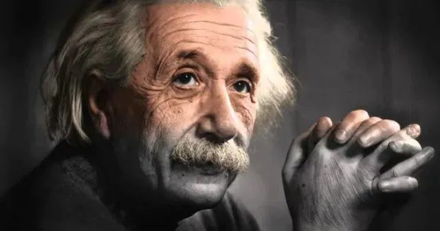 Albert Einstein: Ahli Fizik Agung Sepanjang Zaman