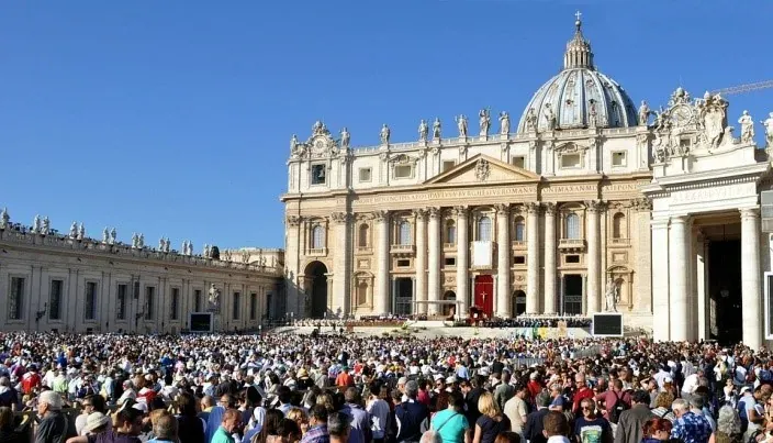Bila Pope Lawan Hitler