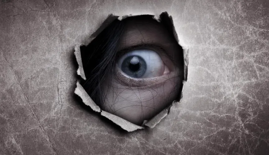 Asal-Usul Gelaran Peeping Tom