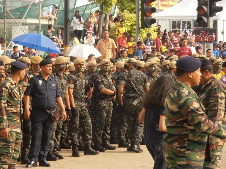 Melarik Langkah Perjuangan Pasukan VAT69 Komando