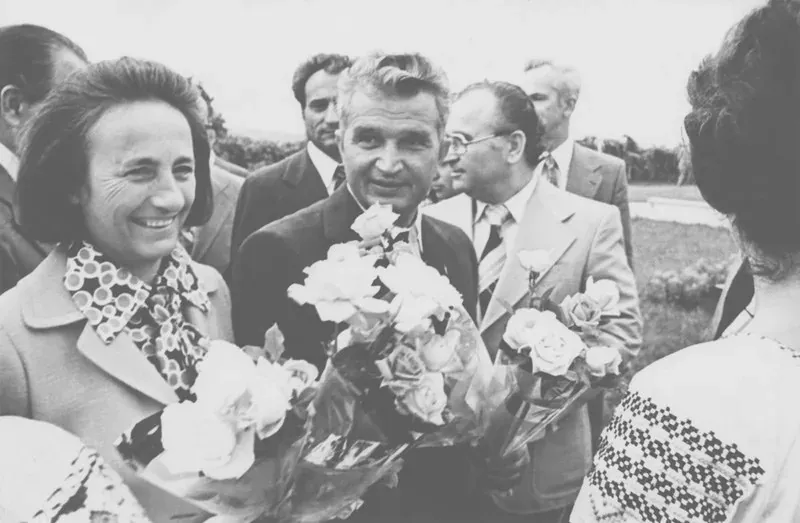 Nicolae Ceausescu : Penguasa Sosialis Yang Dibunuh Boyeru?