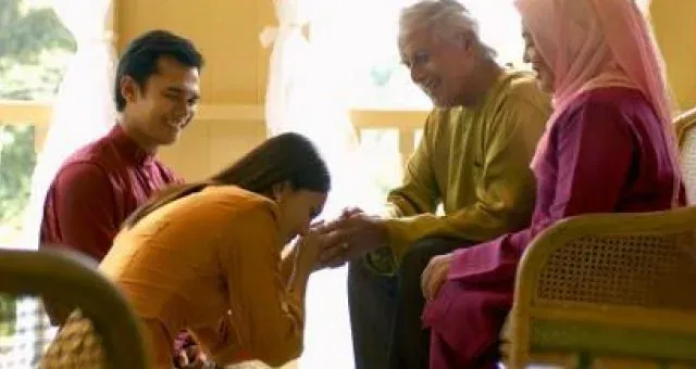 Adab Bertamu Di Hari Raya