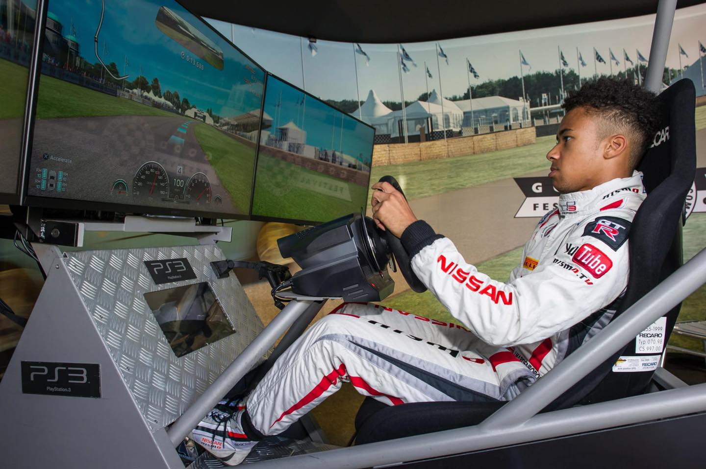 Gamer Playstation Jadi Pelumba Kereta Gran Turismo